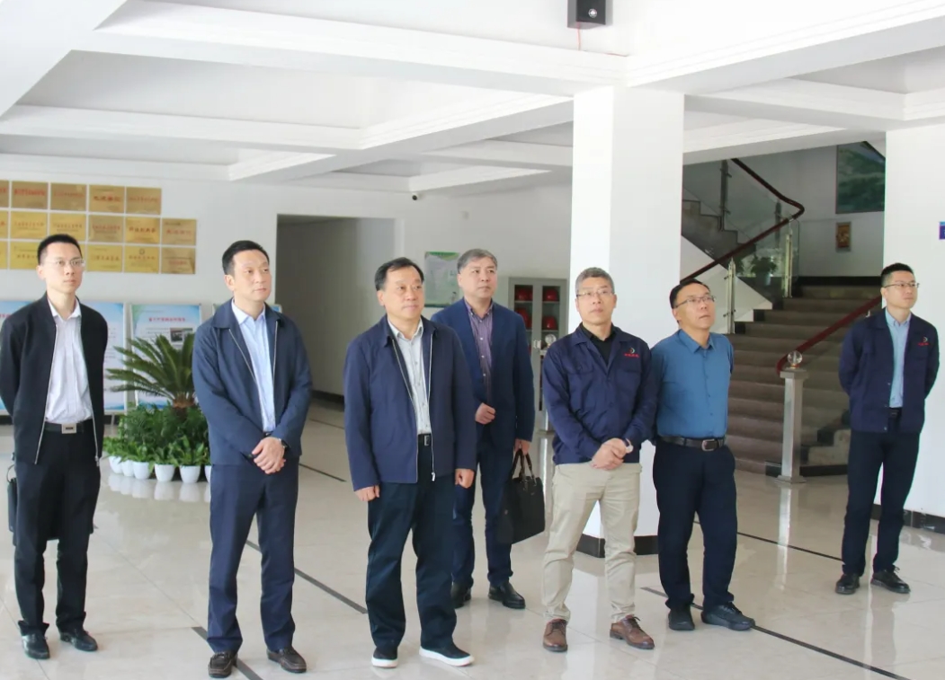 国家及浙江省衢州市统计局向导调研东港热电 “双碳”立异实践